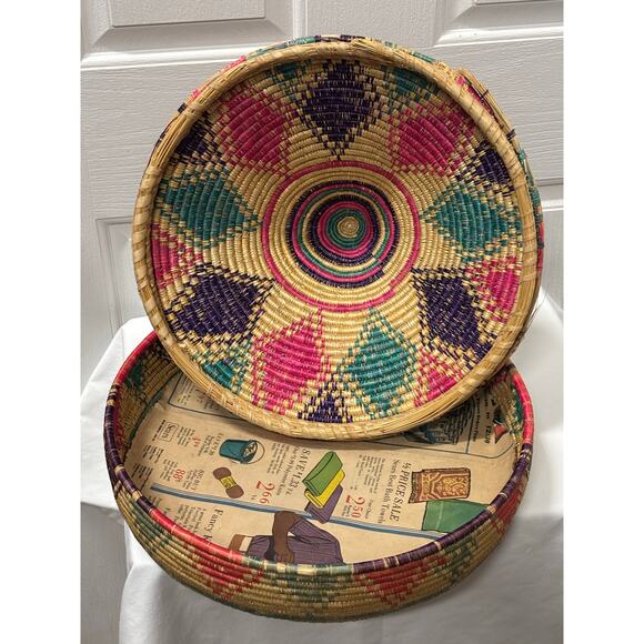 Mid-Century African Handmade Lidded Grain Basket - Picture 4 of 12